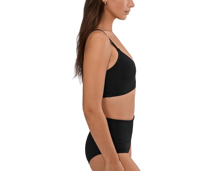 Мидкини Nike Effortless Essential V-neck со средней поддержкой и съемными чашками