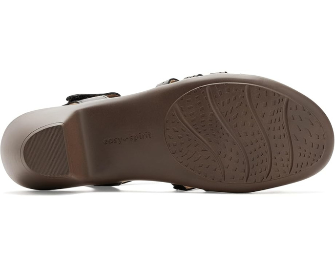Сандалии Easy Spirit Cortney на платформе с поддержкой свода стопы