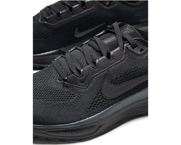 Nike Pegasus 41 с технологией ReactX и двойными блоками Zoom Air