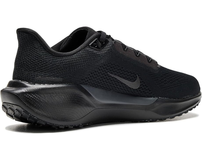 Nike Pegasus 41 с технологией ReactX и двойными блоками Zoom Air