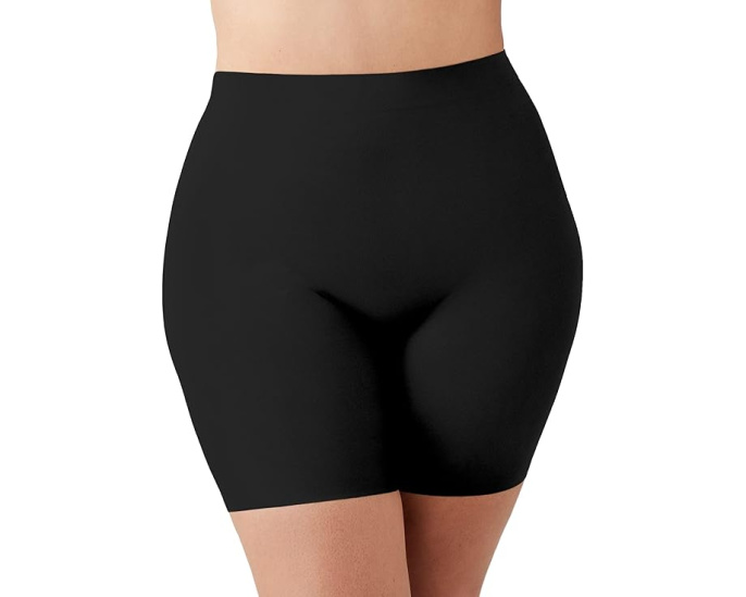Утягивающие шорты Wacoal Shape Revelation для создания силуэта песочные часы