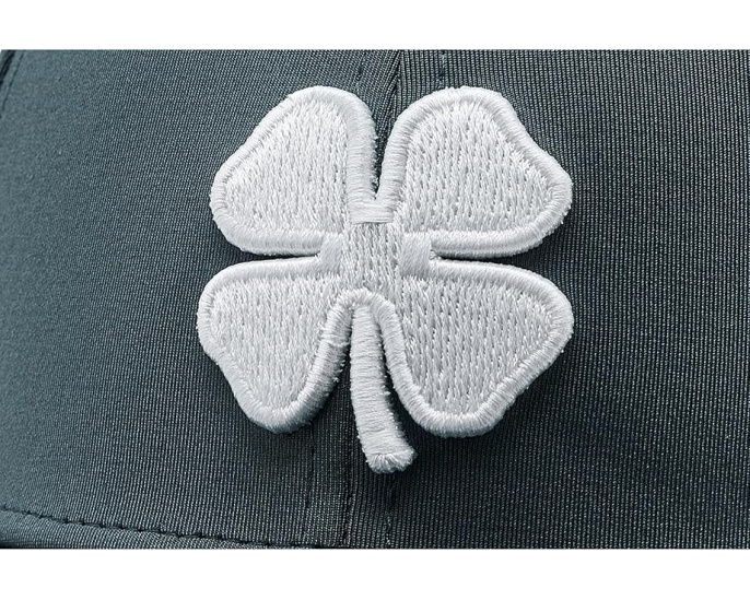 Кепка Premium Clover 172 от Black Clover с вышитым клевером и низким профилем