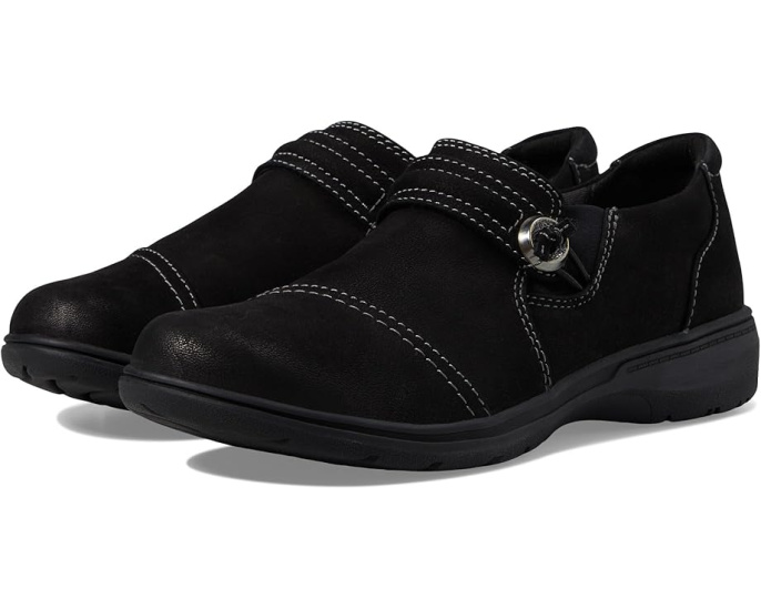Обувь Clarks Carleigh Pearl из нубука для легкого надевания с круглым носком