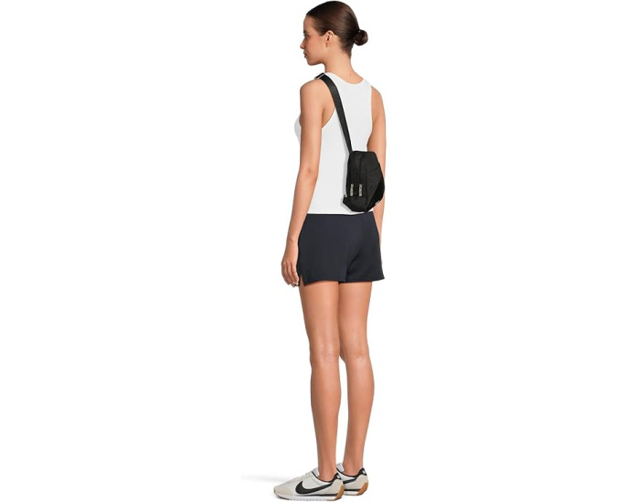 Мини-слинг Baggallini Double Zip с защитой RFID и регулируемым ремнем