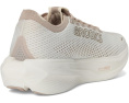 Легкие кроссовки Brooks Hyperion 3 с амортизацией DNA FLASH v2