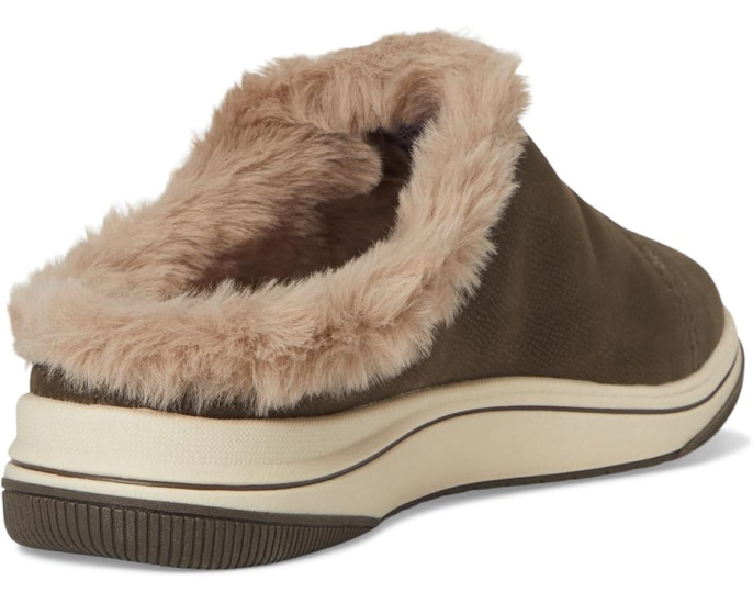 Клоги Clarks Breeze Myth с искусственным мехом и подошвой Cloudsteppers