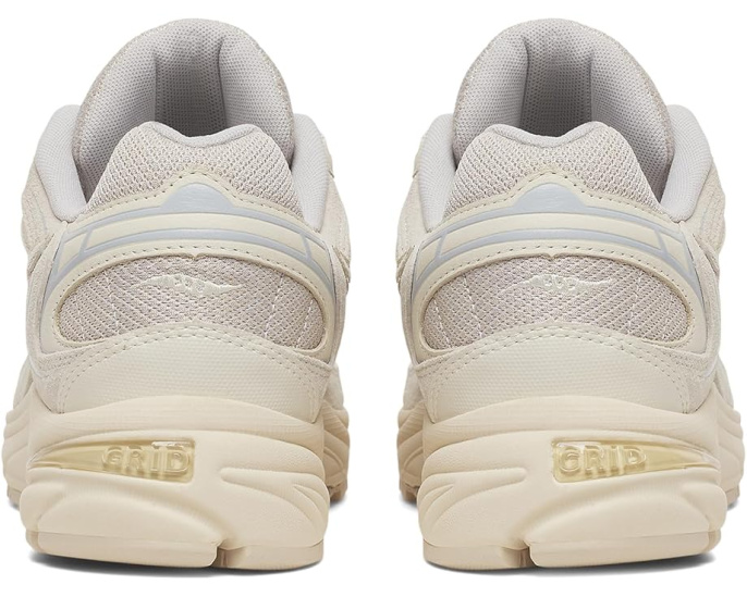 Кроссовки Saucony Grid Jazz 9 с сетчатым верхом и замшевыми вставками