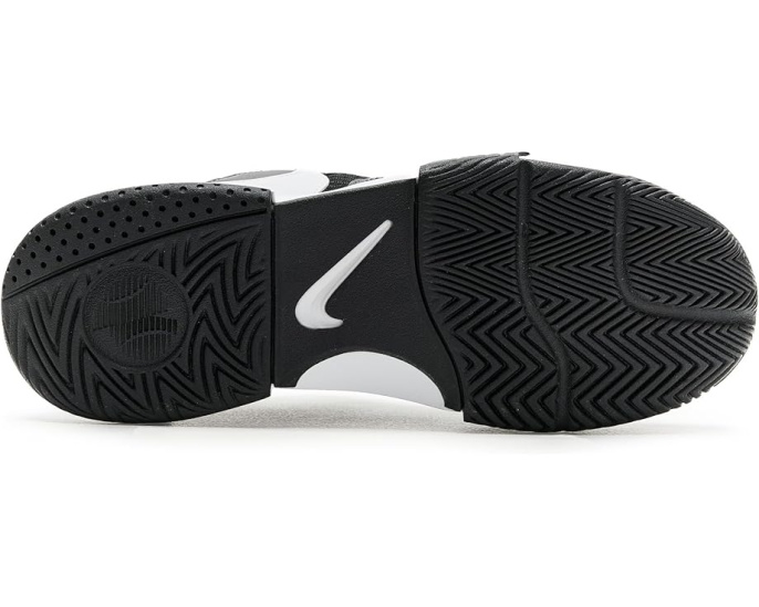 Теннисные кроссовки Nike Court Lite 4 с усиленным носком