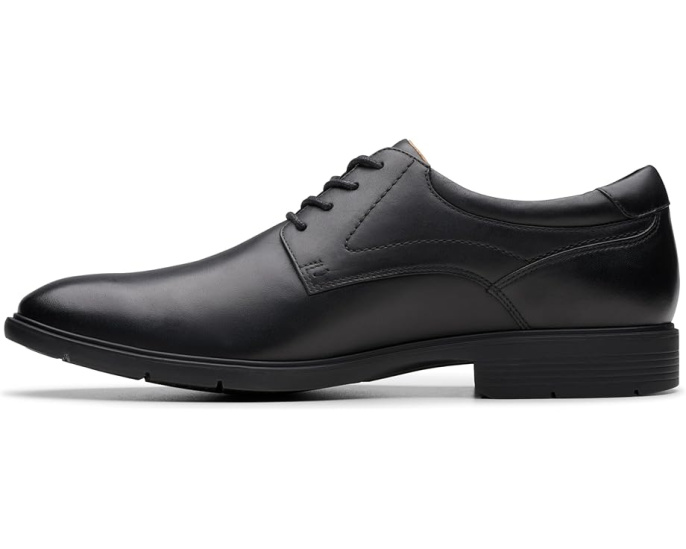 Оксфорды Clarks Eldredge Plain с носком мокасинного типа