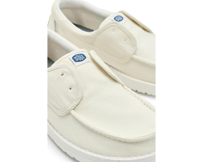 Hey Dude Wendy Cru Stretch Canvas слипоны с эластичными шнурками и съемной стелькой