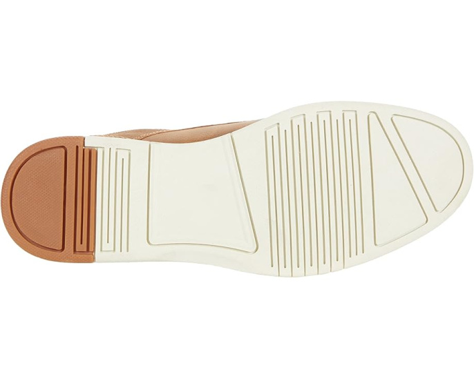 Кроссовки Steve Madden Landen с металлическими люверсами и стелькой для комфорта