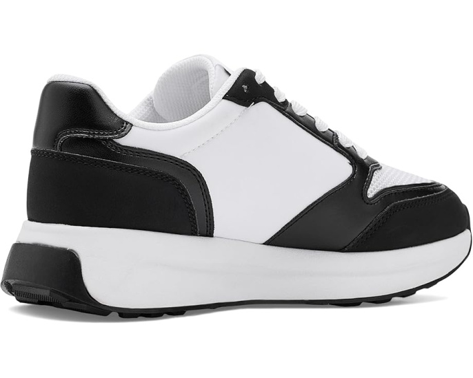 Calvin Klein кроссовки Hatlee с круглым носком и логотипом CK