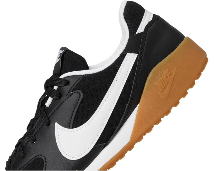 Кроссовки Nike Terra Manta с текстильно-кожаным верхом и ретро стилем