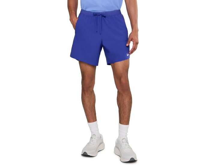 Беговые шорты Nike Dri-FIT Stride 2-в-1 7 дюймов (17.78 см) с карманом для телефона