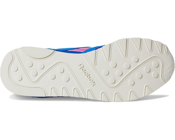 Кроссовки Reebok Classic Nylon с текстильным верхом и резиновой подошвой