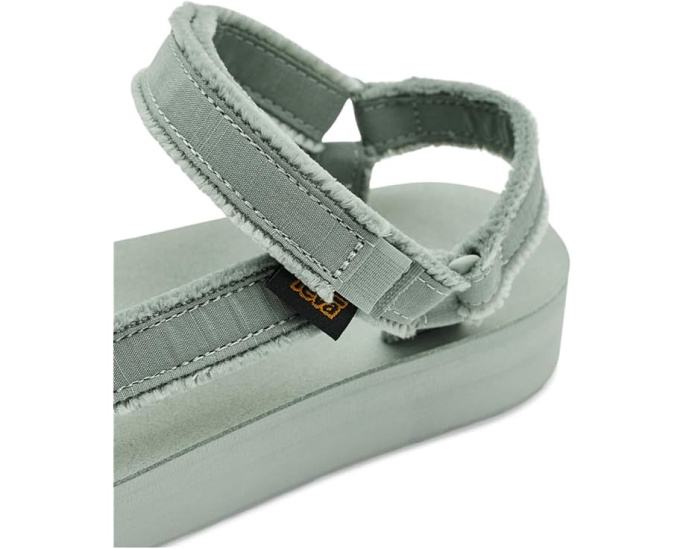 Сандалии Teva Midform Universal Canvas на платформе с застежкой на липучке