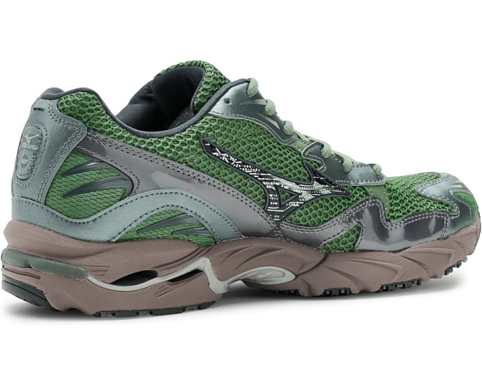 Беговые кроссовки Mizuno Wave Rider 10 с технологией Wave и Intercool