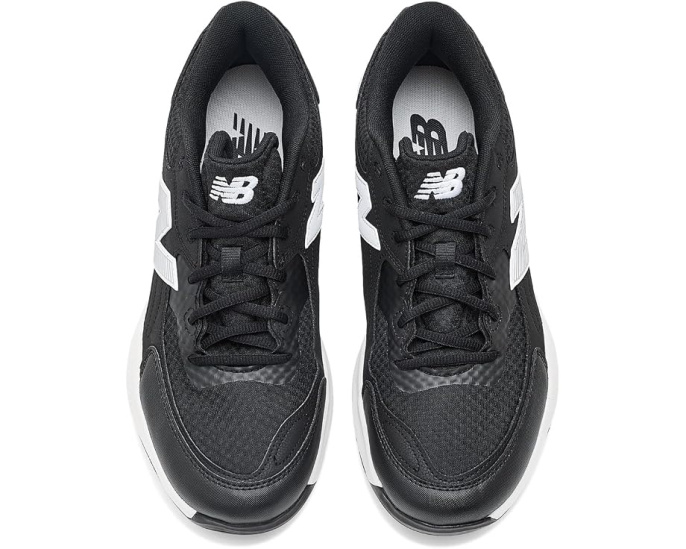 Кроссовки New Balance 696v7 теннисные для корта