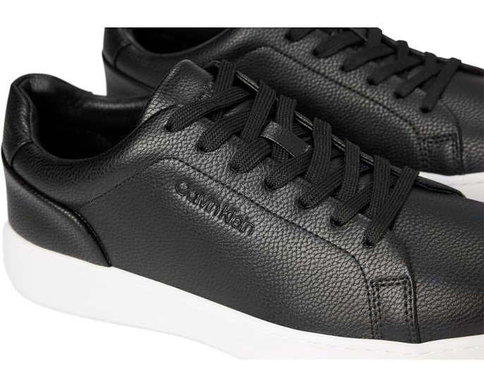 Кроссовки Calvin Klein Falconi с классической шнуровкой и круглым носком