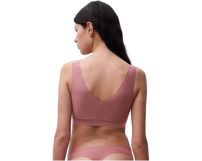 Бюстгальтер Chantelle Soft Stretch Padded с влагоотводящими свойствами