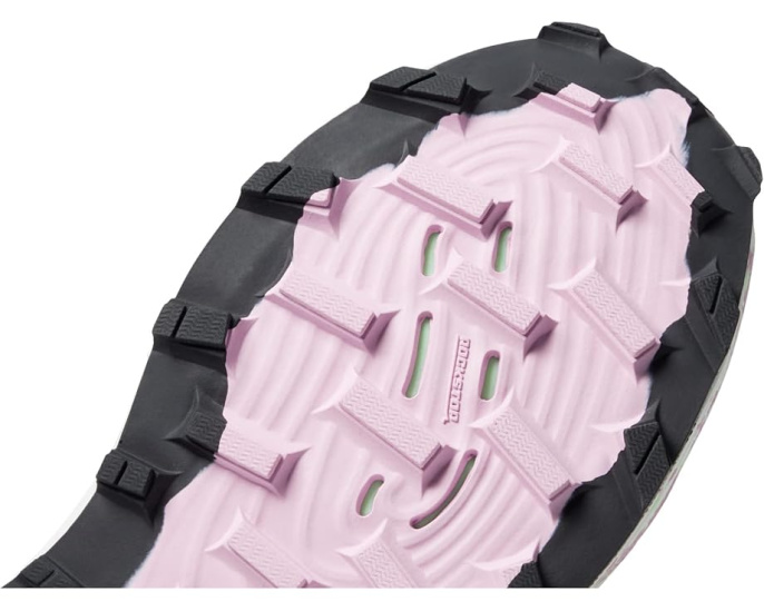 Кроссовки New Balance FuelCell Summit Unknown v4