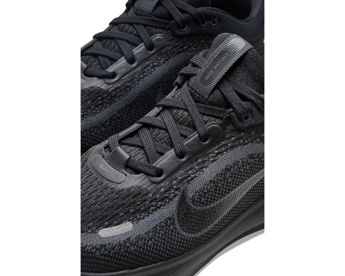 Беговые кроссовки Nike Kids Stellar Ride с пеной ComfiRide