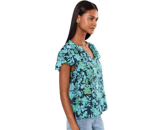 CeCe топ с цветочным принтом и рукавами Floral Shirred Flutter Sleeve