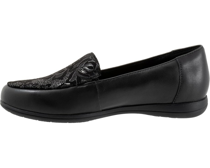 Trotters Deanna туфли слипоны из кожи с перфорацией