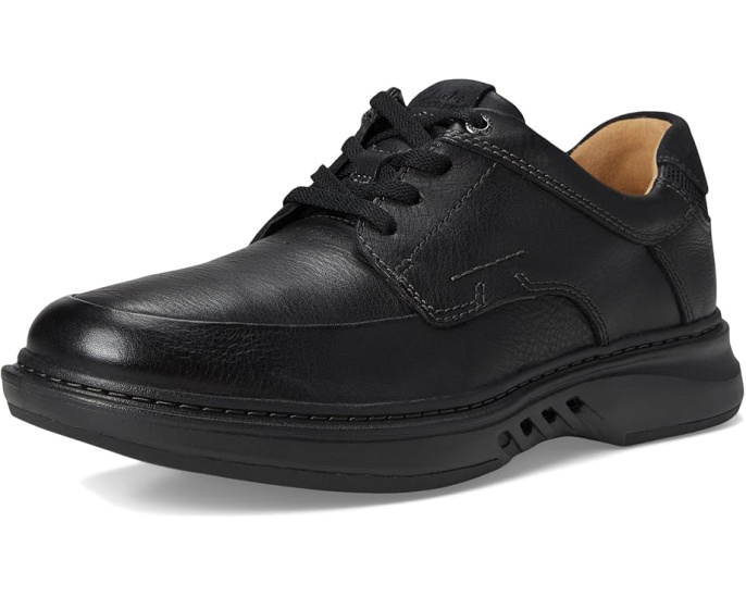 Clarks Un Briley Lace с кожаным верхом и круглым носком