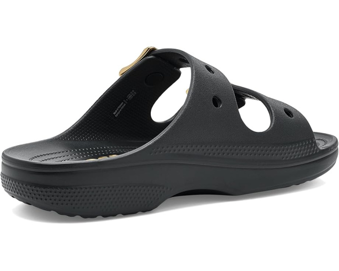 Сандалии Saturday от Crocs с глубокой стелькой и возможностью персонализации