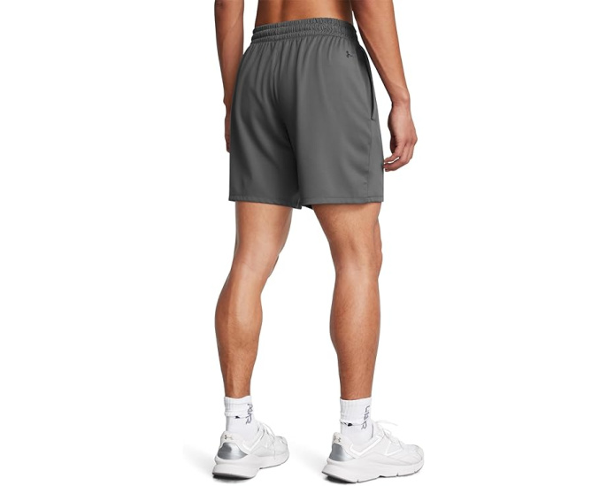 Шорты Under Armour Motion с эластичным поясом и карманами