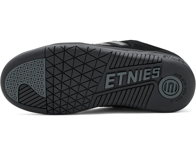 Кроссовки для скейтбординга etnies Locut с верхом из замши