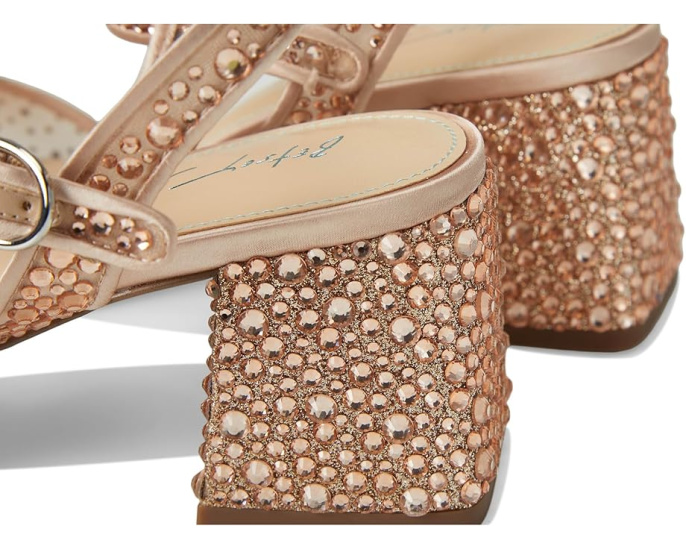 Туфли Otis на устойчивом каблуке со стразами от Blue by Betsey Johnson