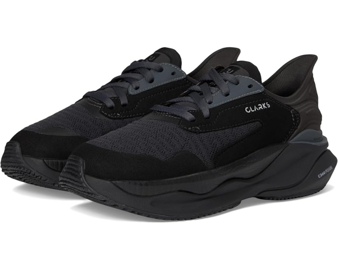 Кроссовки Clarks Pace с технологичной подошвой C360 и тканным верхом