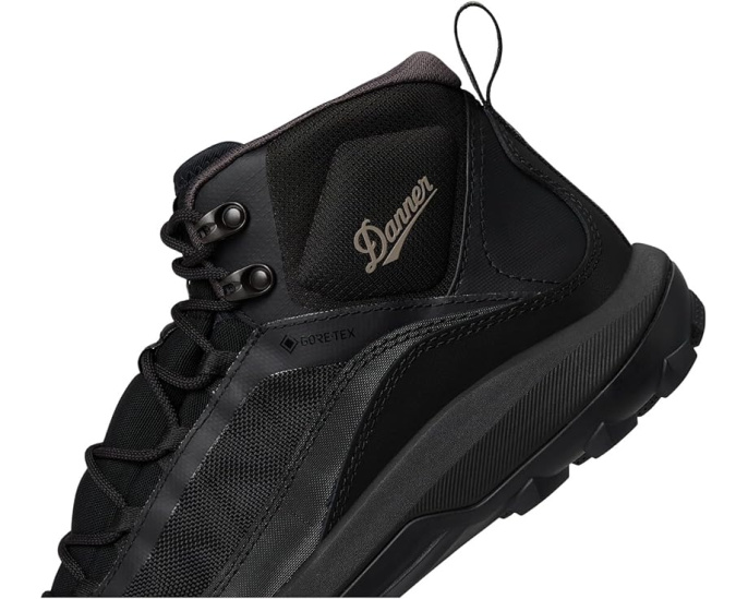 Кроссовки Danner N45 Mid с подошвой Vibram Megagrip и мембраной Gore-Tex