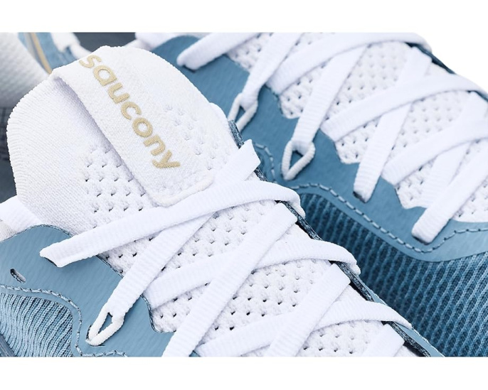 Беговые кроссовки Saucony Endorphin Pro 5 с карбоновой пластиной