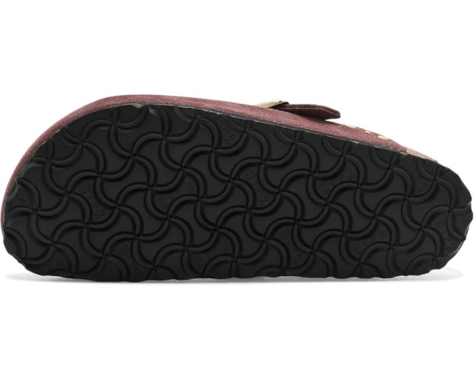 Клоги Birkenstock Boston Rivets с заклепками из замши перцового цвета