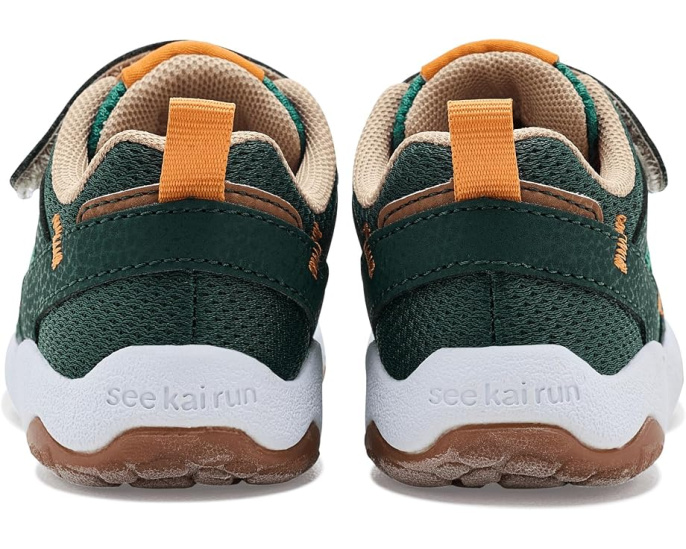 Легкие детские кроссовки Viento с подошвой FlexiRun и сетчатым верхом See Kai Run