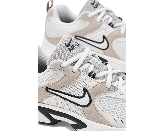Кроссовки Nike V5 Rnr Suede с замшевым верхом для малышей