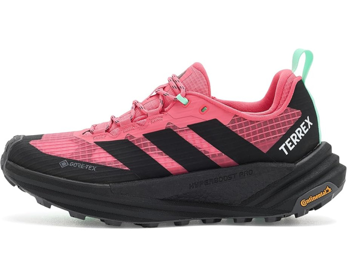 Треккинговые кроссовки Adidas Terrex Freehiker 3 Low с мембраной GORE-TEX®