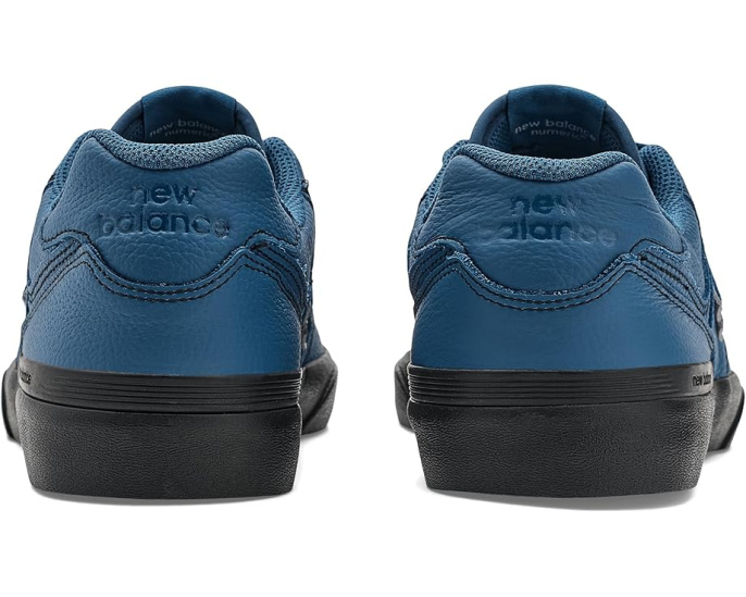 Кроссовки New Balance 574 Vulc с верхом из замши и сетки