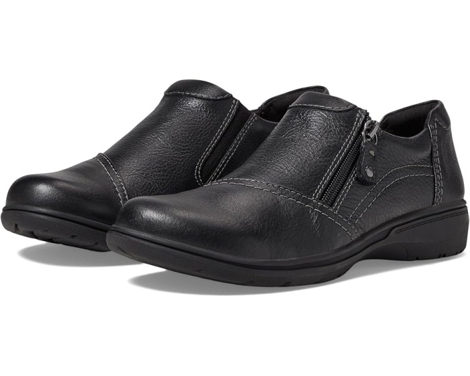 Туфли Clarks Carleigh Ray на плоской подошве с кожаным верхом и молнией