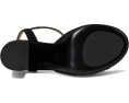 Босоножки Dayna II Platform на платформе с ремешком от Stuart Weitzman