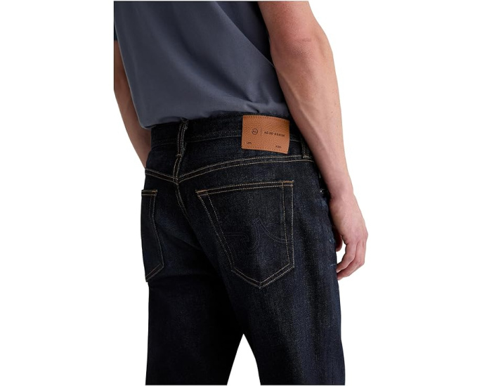 Джинсы AG Jeans Everett Slim Straight в цвете 2 Years Emmet