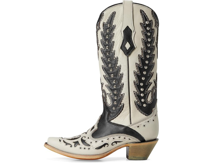 Corral Boots ботинки C4160 с вышивкой и заклепками