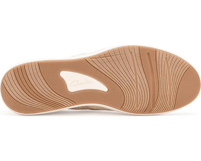Слипоны Clarks Breezesky Zoe с текстильным верхом и стелькой Cushion Soft