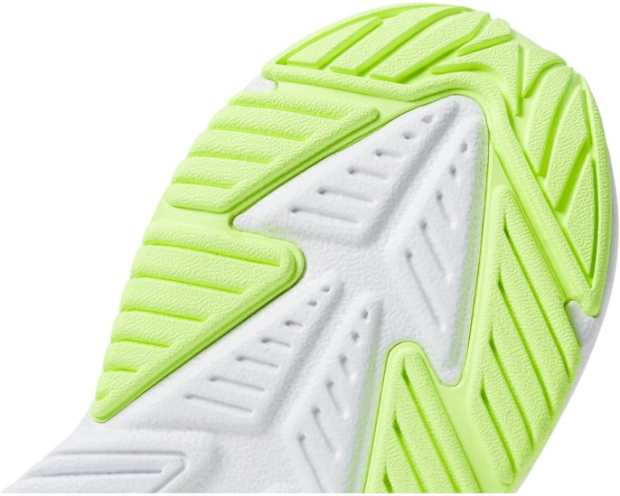 Кроссовки New Balance Rave Run v2 с шнуровкой-резинкой для малышей