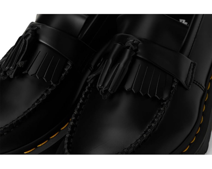 Лоферы Adrian Bex с кисточками от Dr. Martens