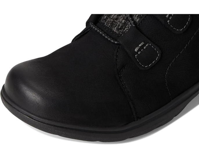 Высокие ботинки Clarks Carleigh Jade из нубука с удобной стелькой
