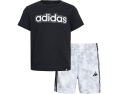 Детский комплект adidas с камуфляжным принтом для малышей